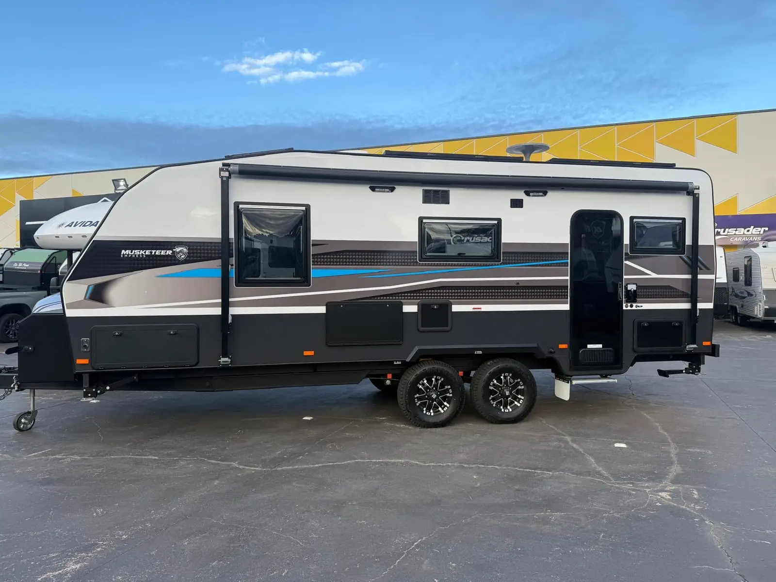 Exterior Slider Image