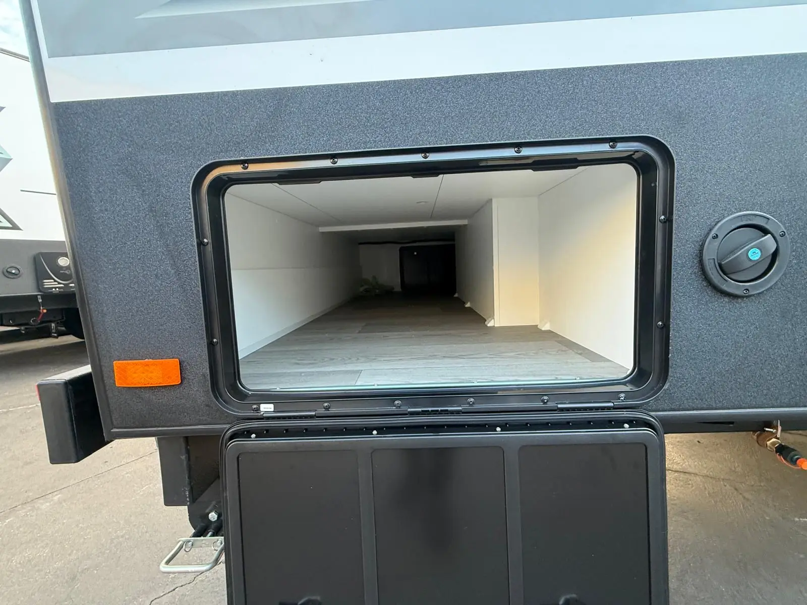 Exterior Slider Image