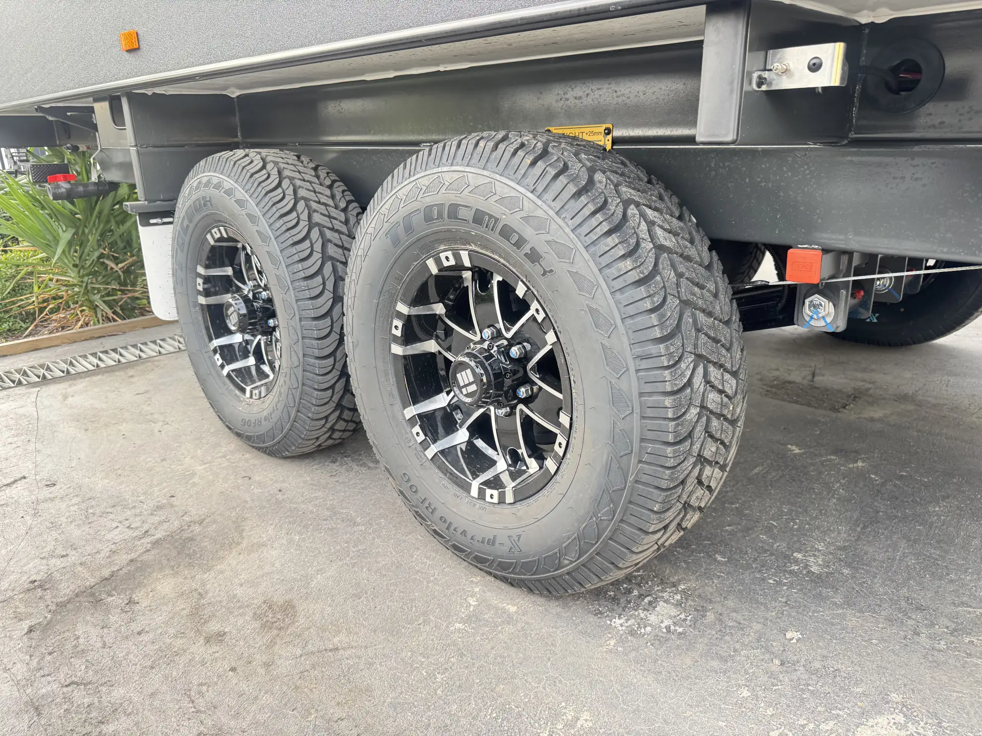 Exterior Slider Image