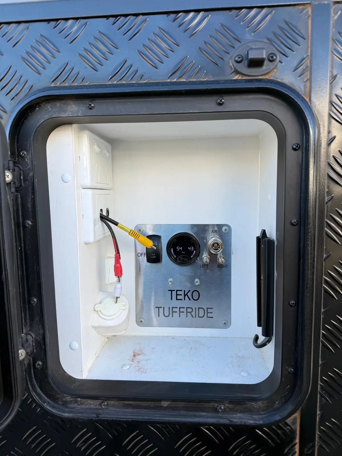 Exterior Slider Image