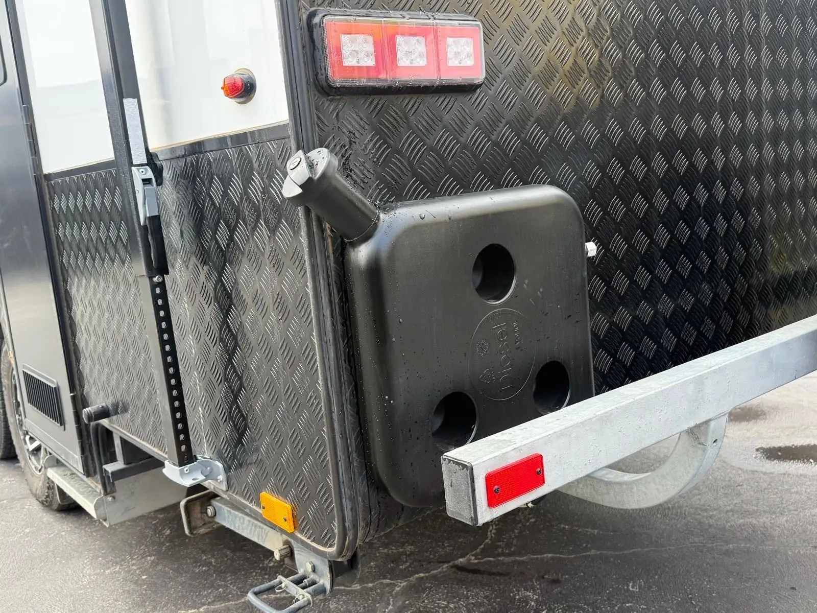 Exterior Slider Image