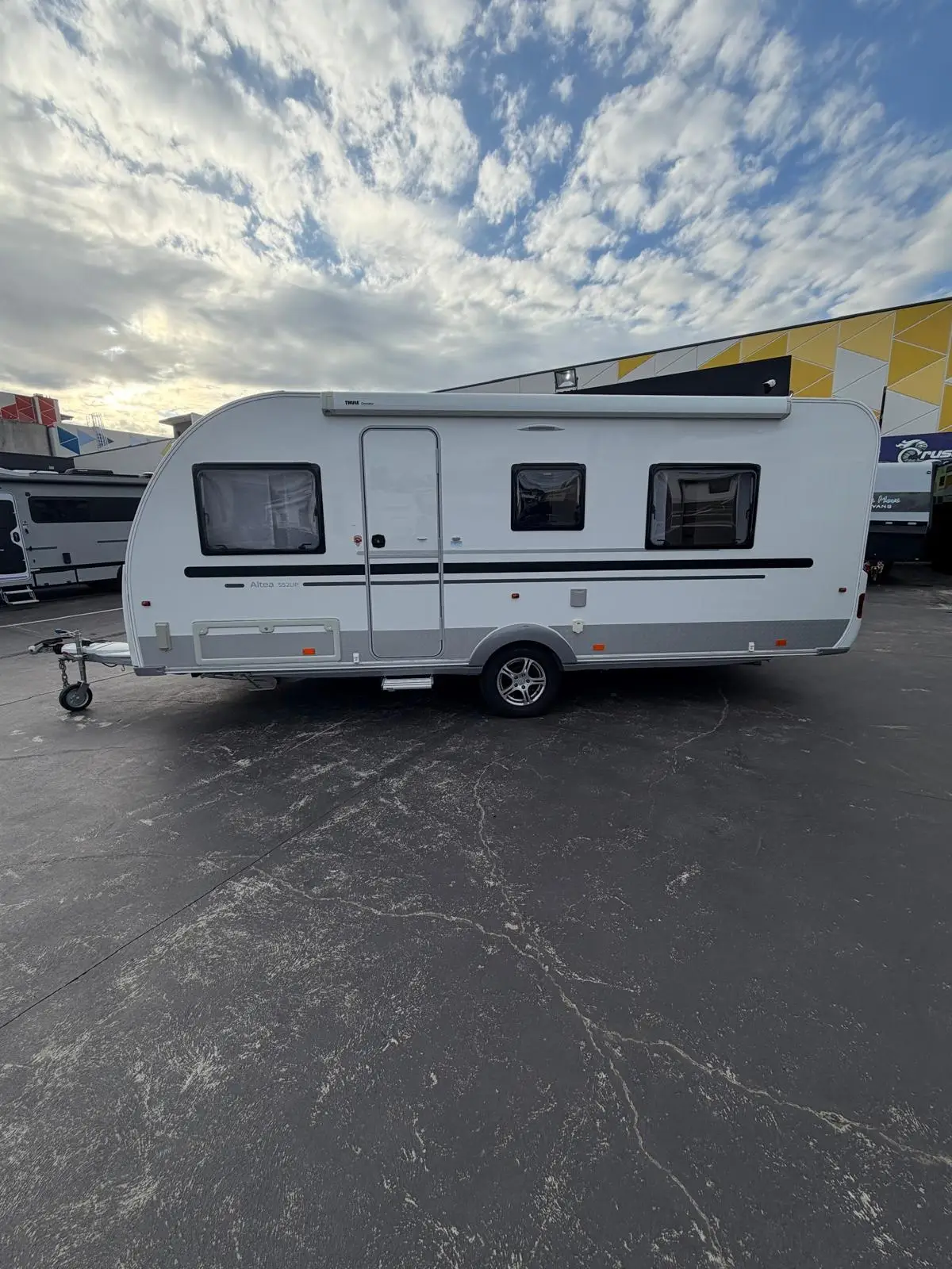 Exterior Slider Image