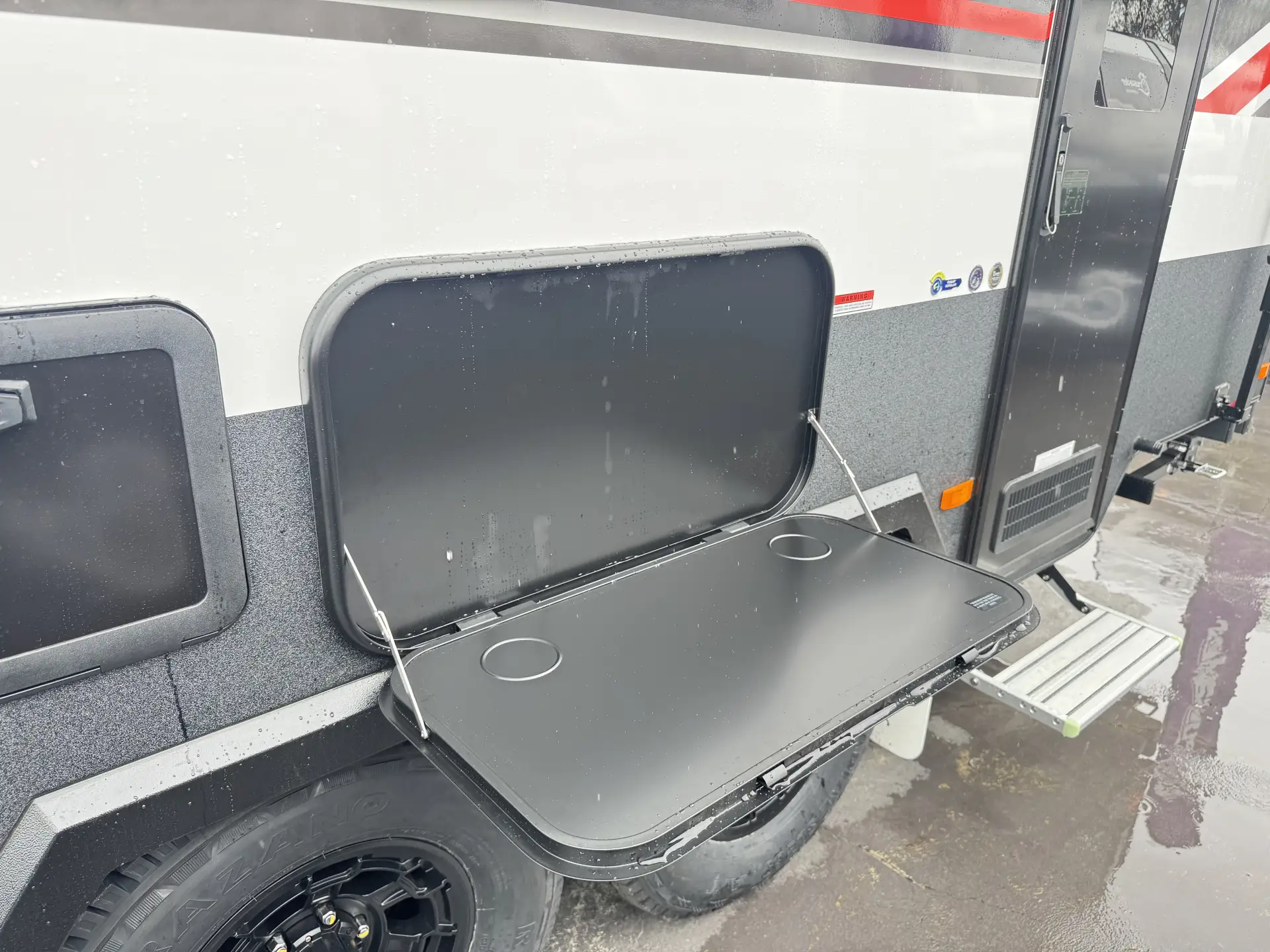Exterior Slider Image
