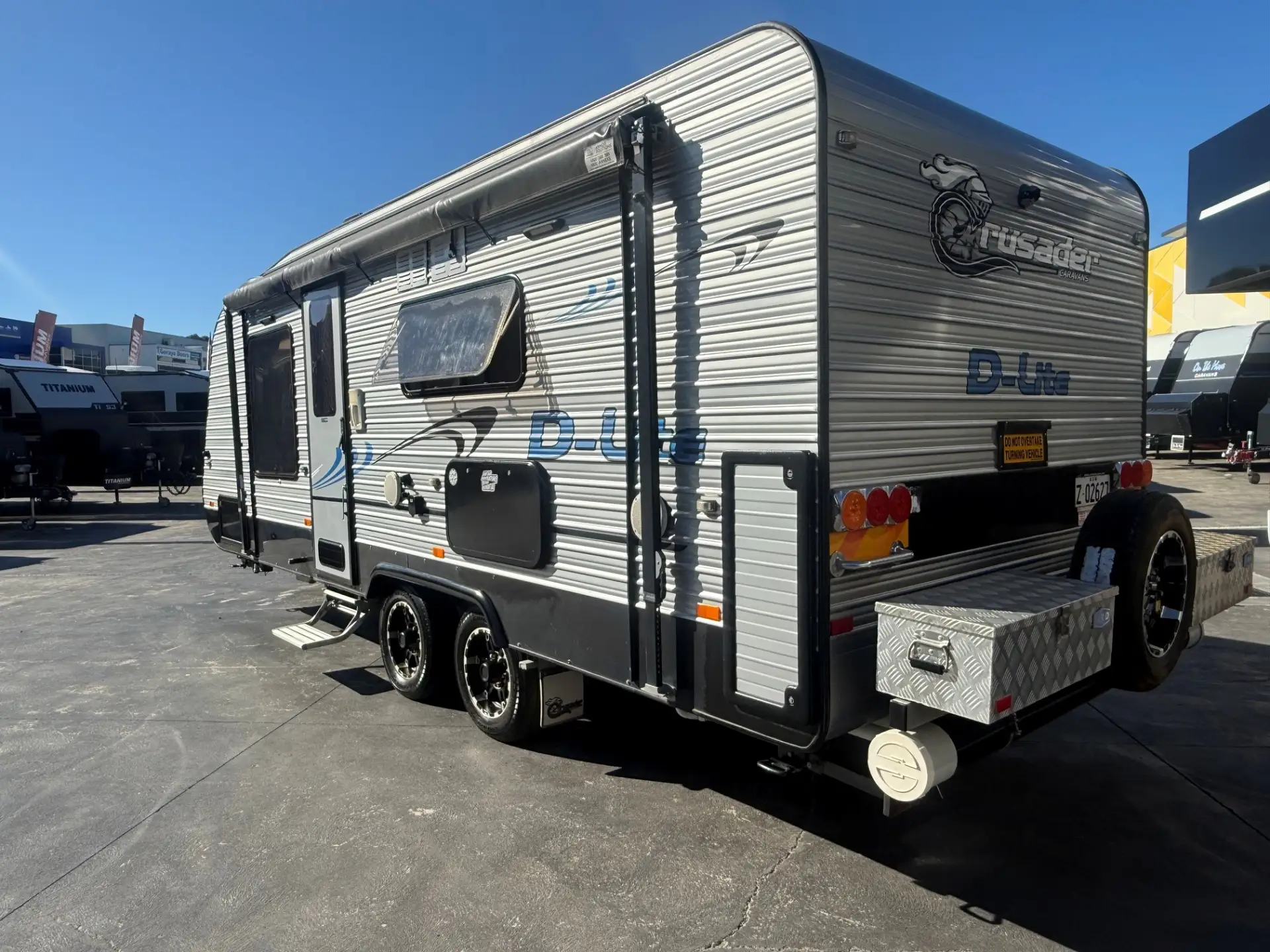 Exterior Slider Image