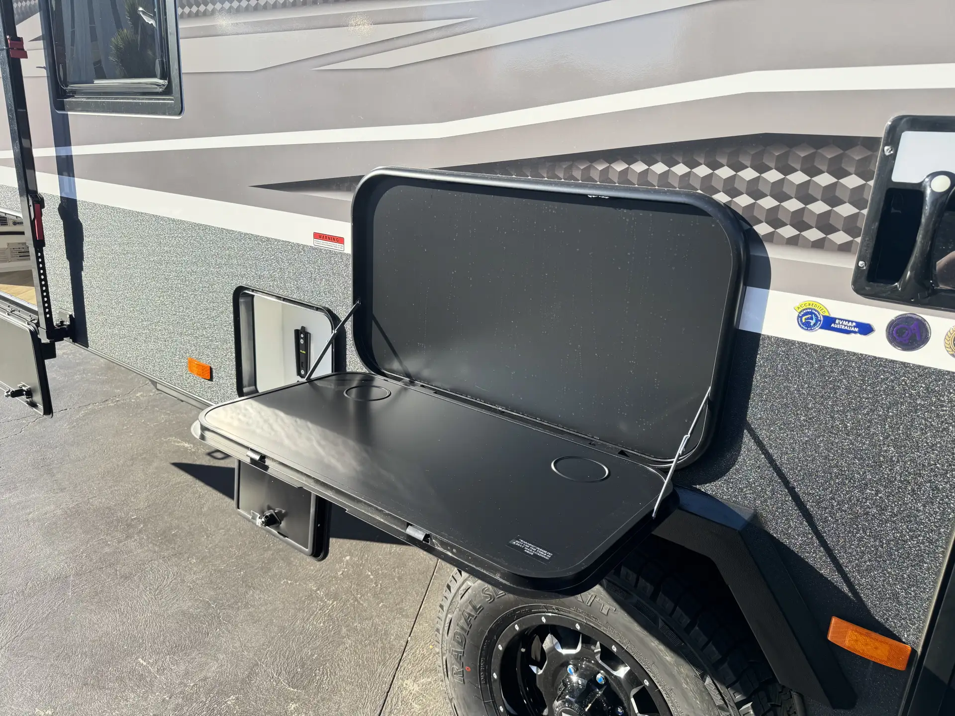 Exterior Slider Image