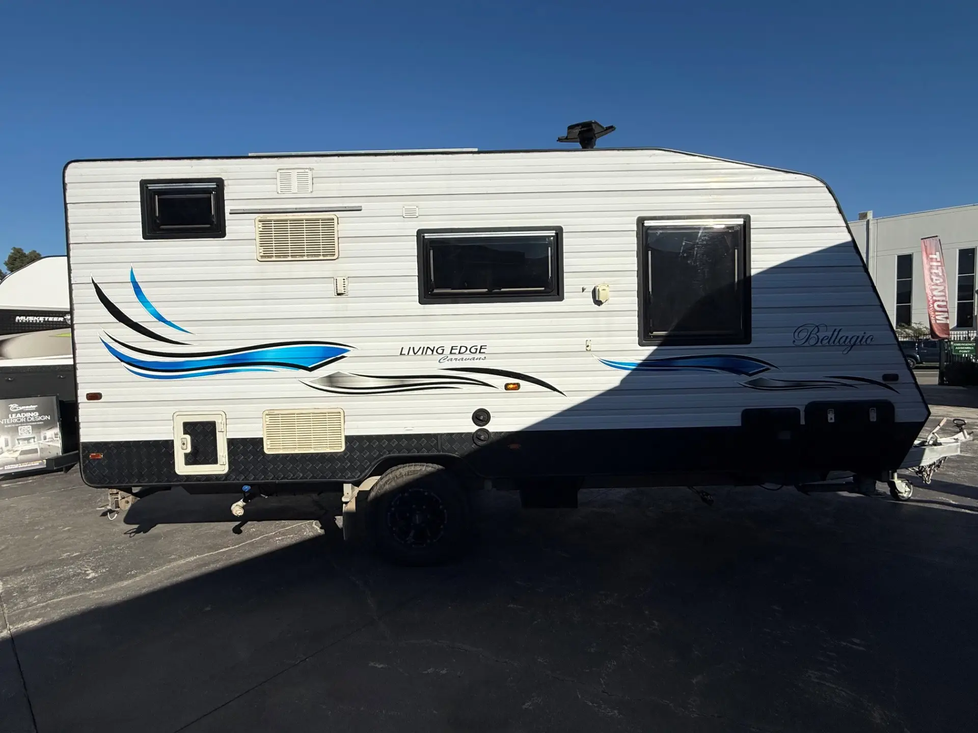 Exterior Slider Image