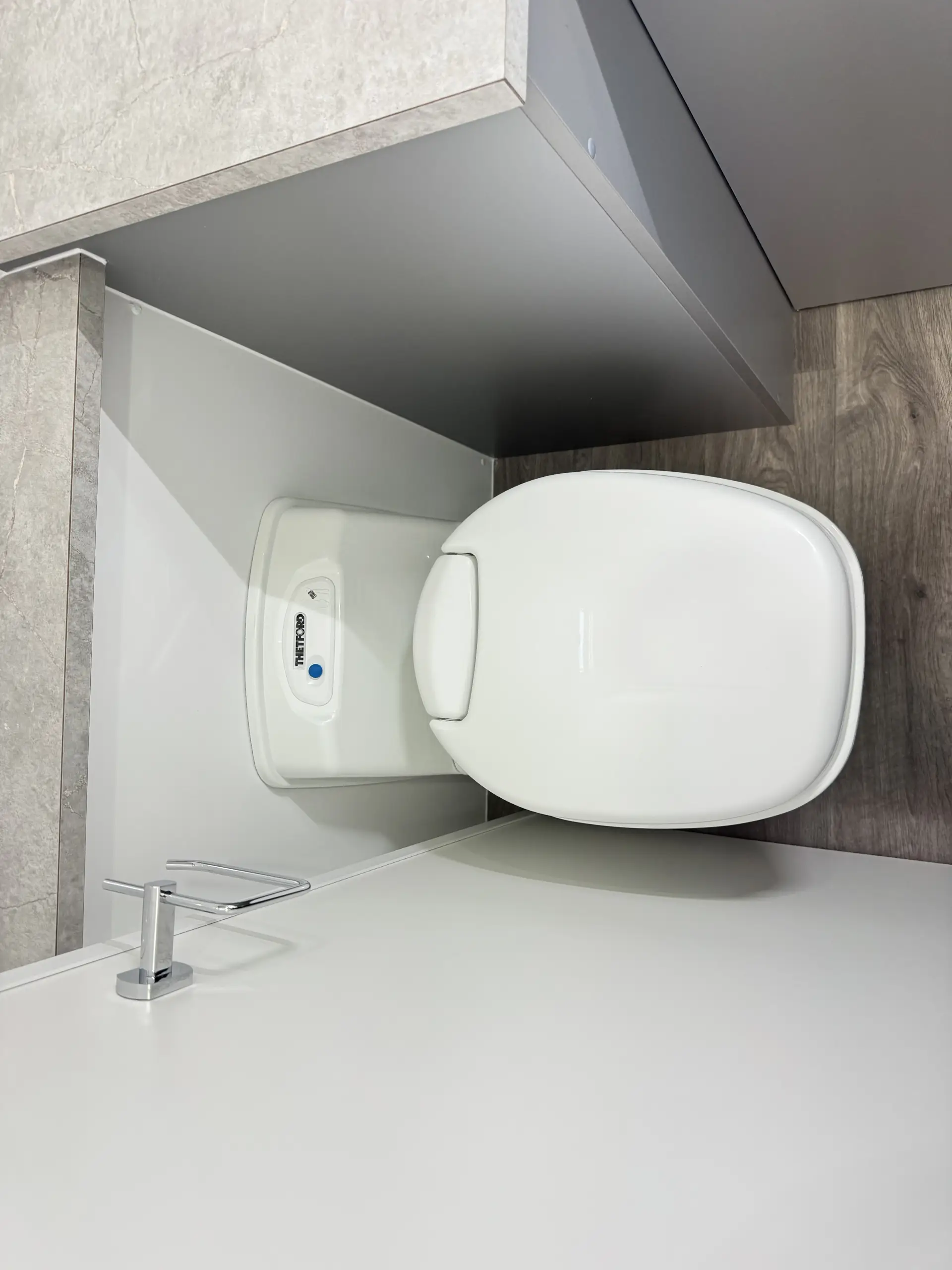 18 Series SuperX Caravan Image