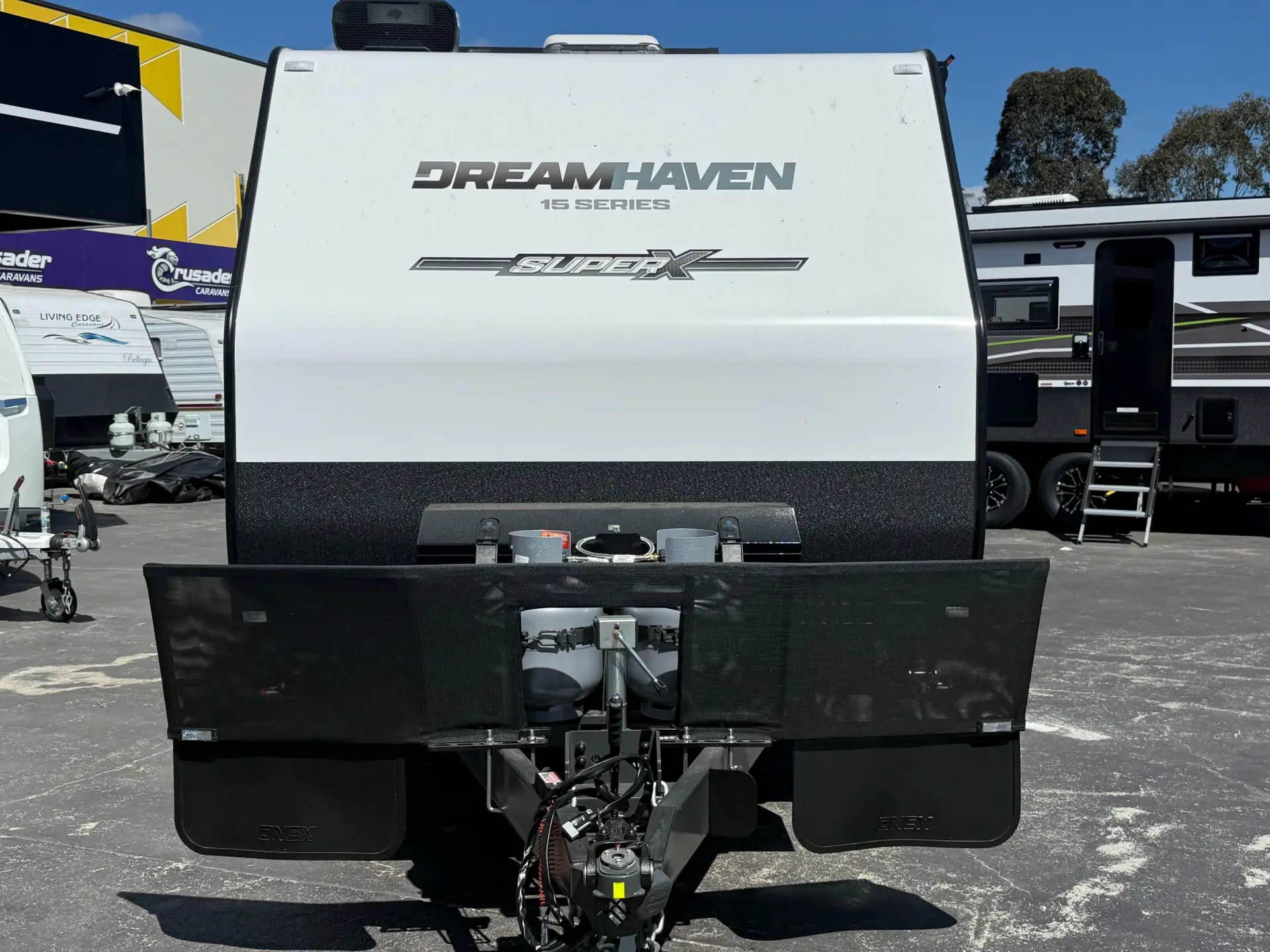 15 Series SuperX Caravan Image