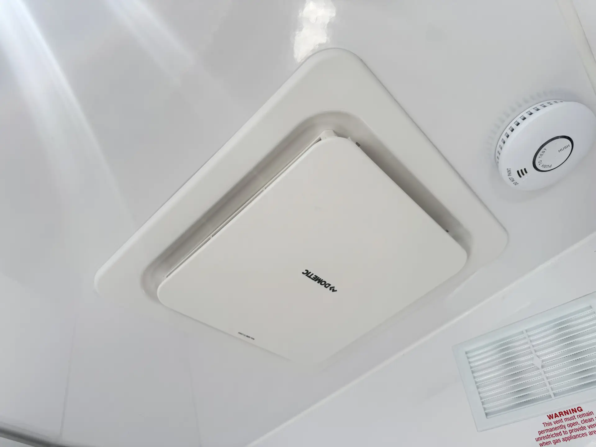 15 Series SuperX Caravan Image