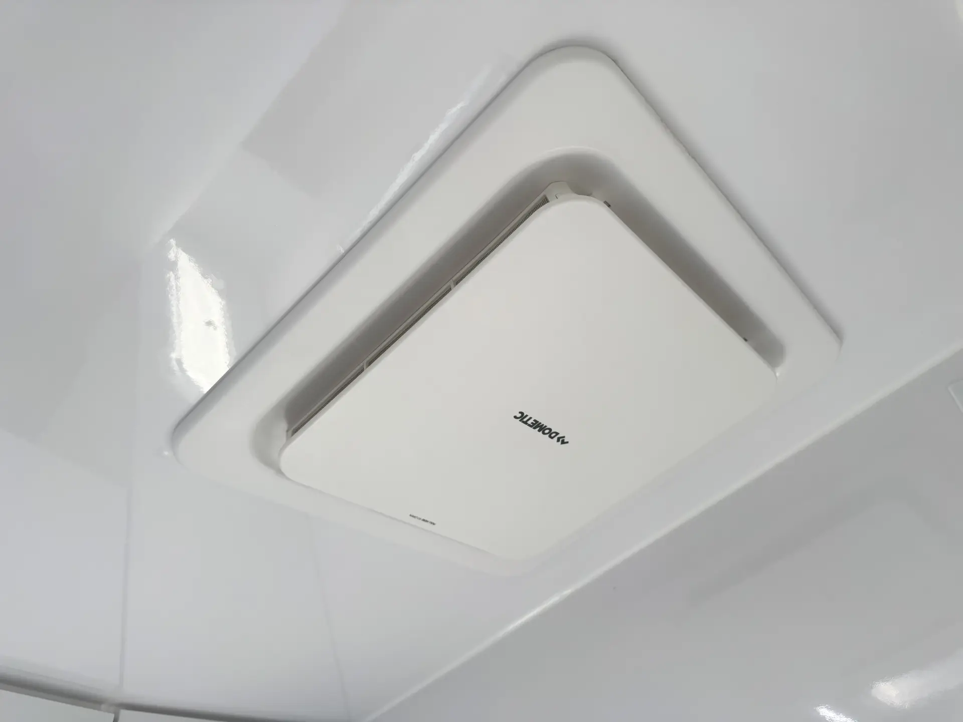 19 Series SuperX Caravan Image