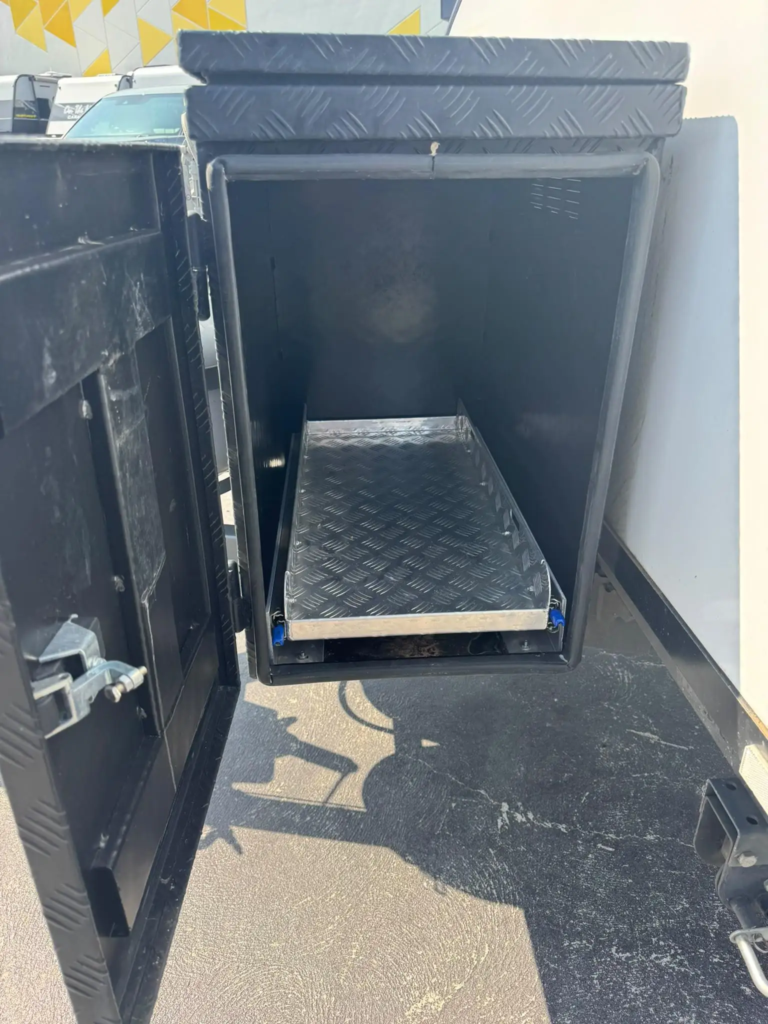 Exterior Slider Image