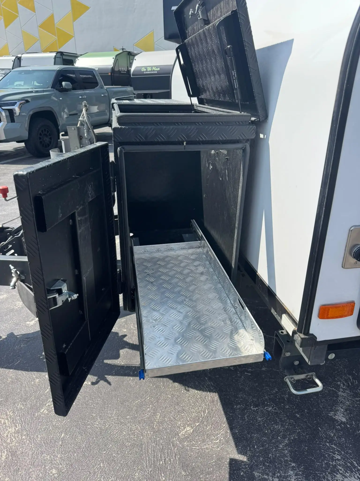 Exterior Slider Image