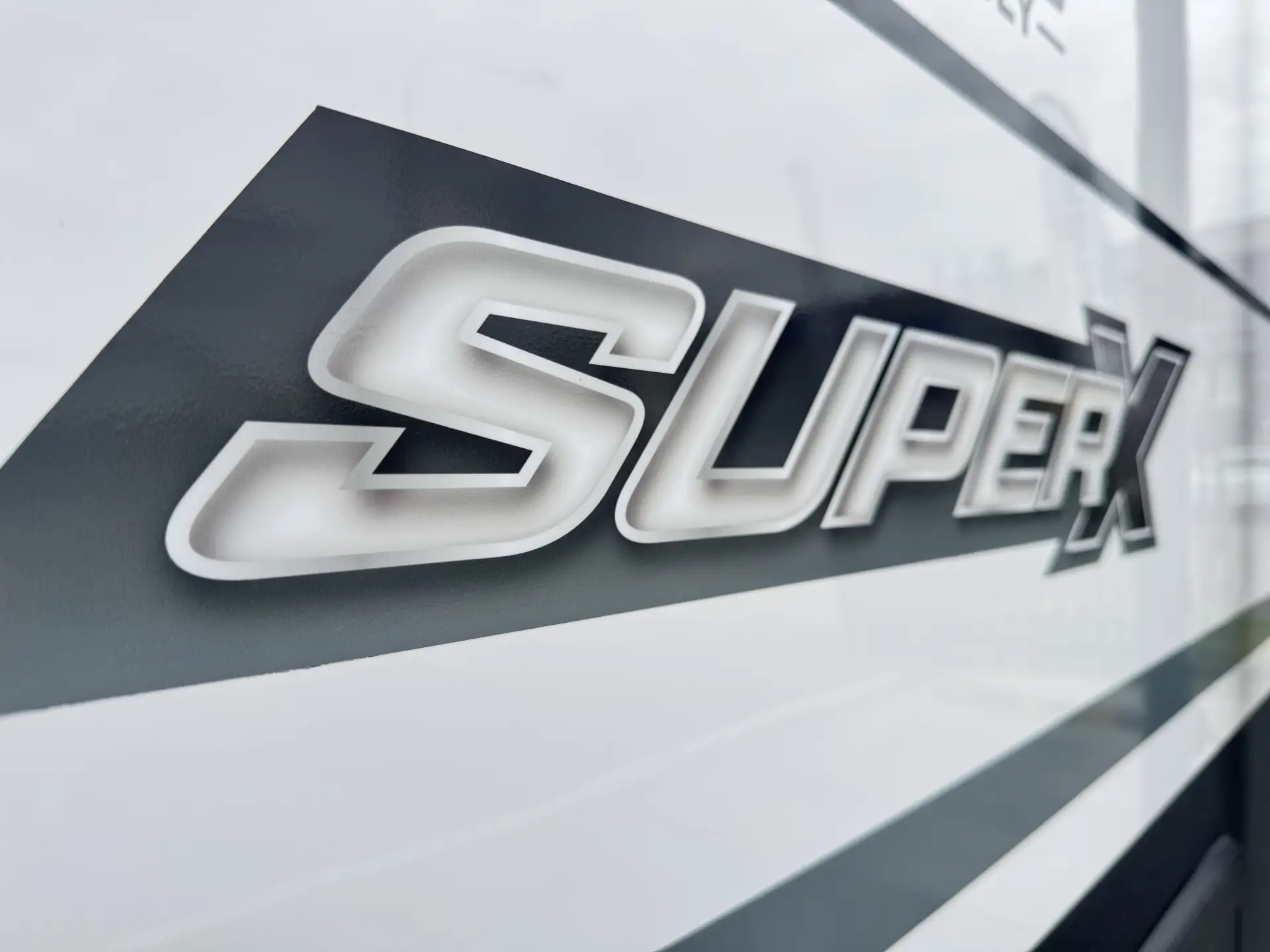 21 Series Family SuperX Caravan Image
