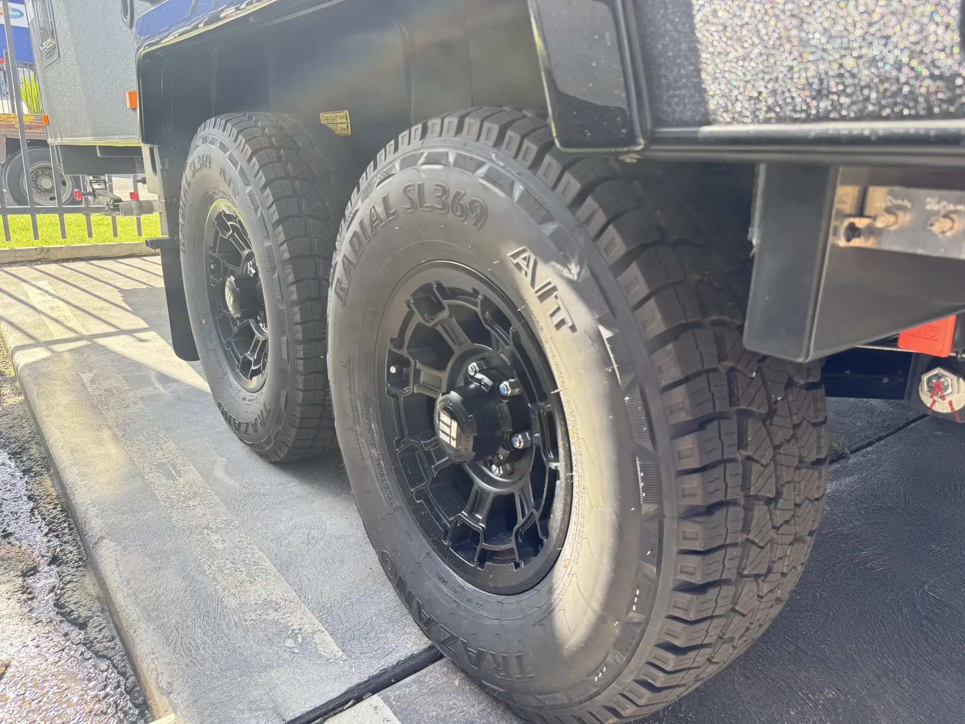 21 Series Family SuperX Caravan Image