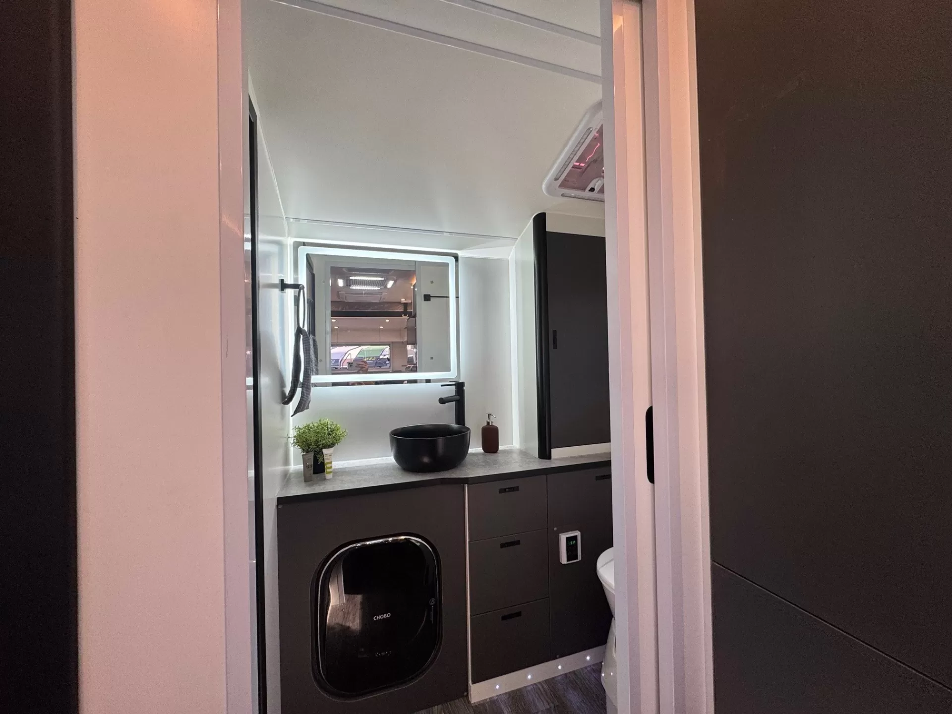 Grenade 6.3 Black Edition