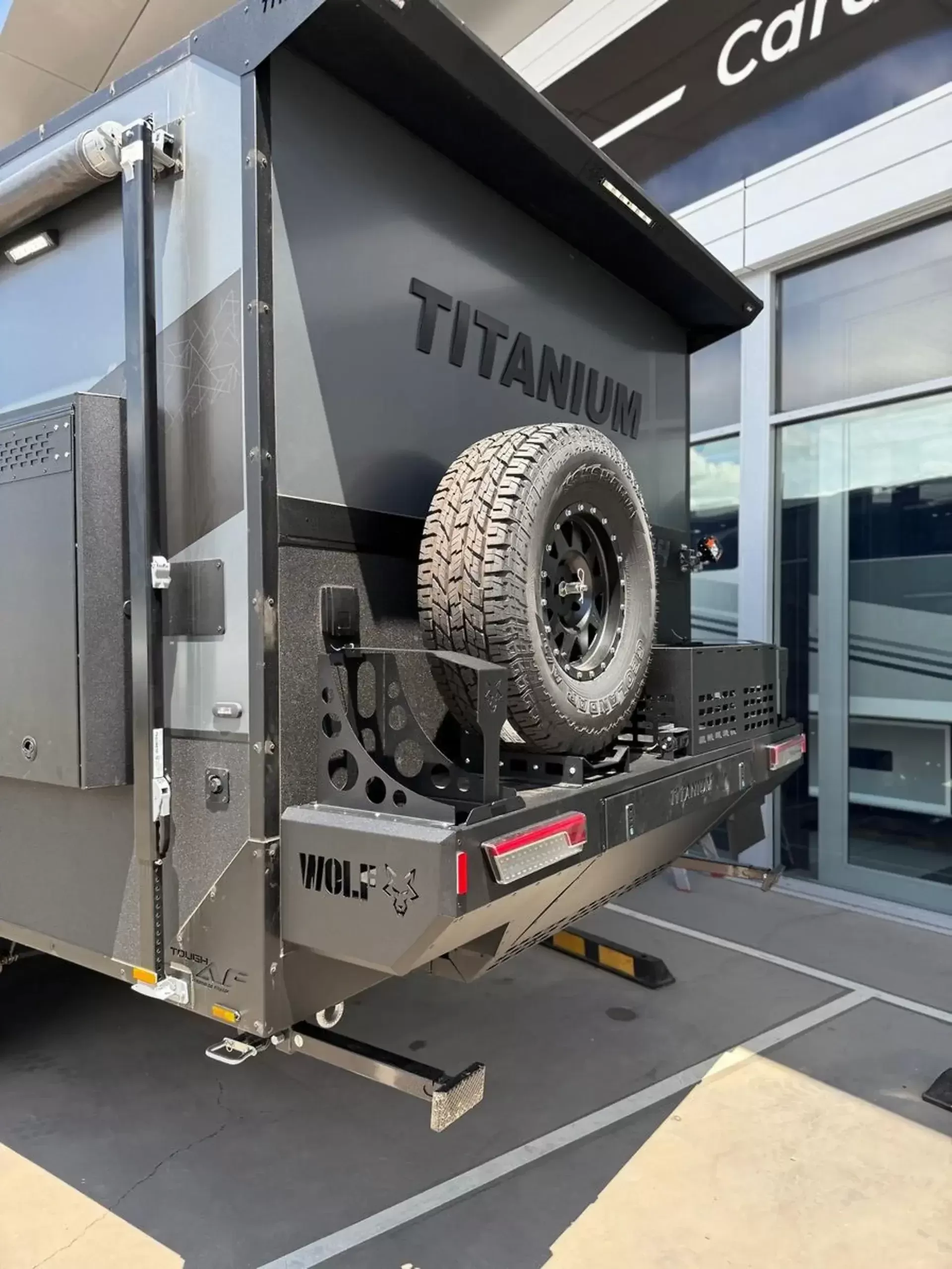 20'6 King Bed S4 Double Bunk Off Road Caravan