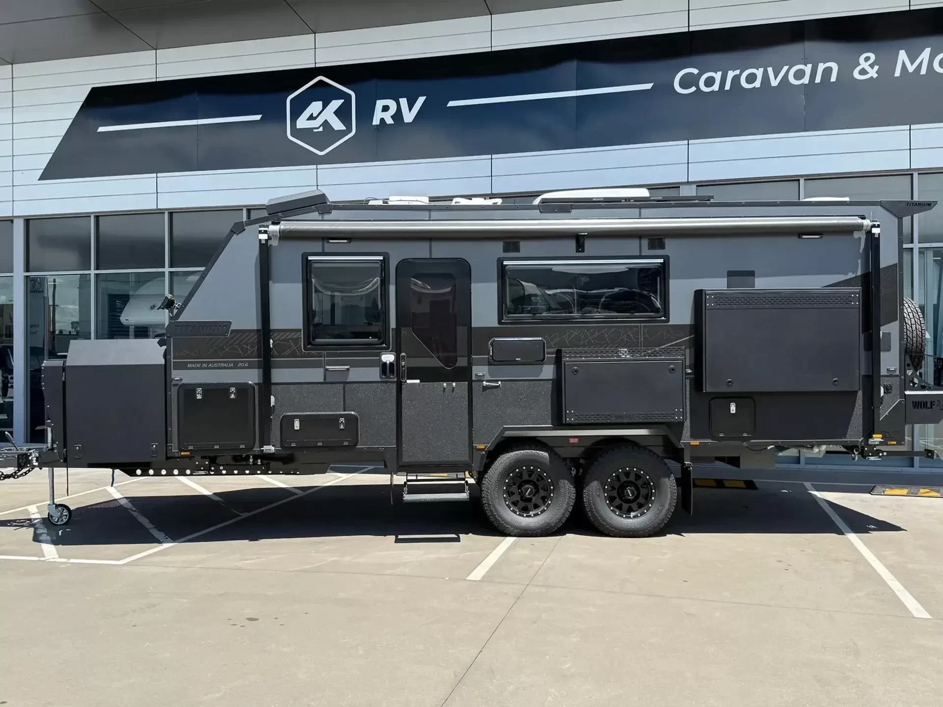 20'6 King Bed S4 Double Bunk Off Road Caravan