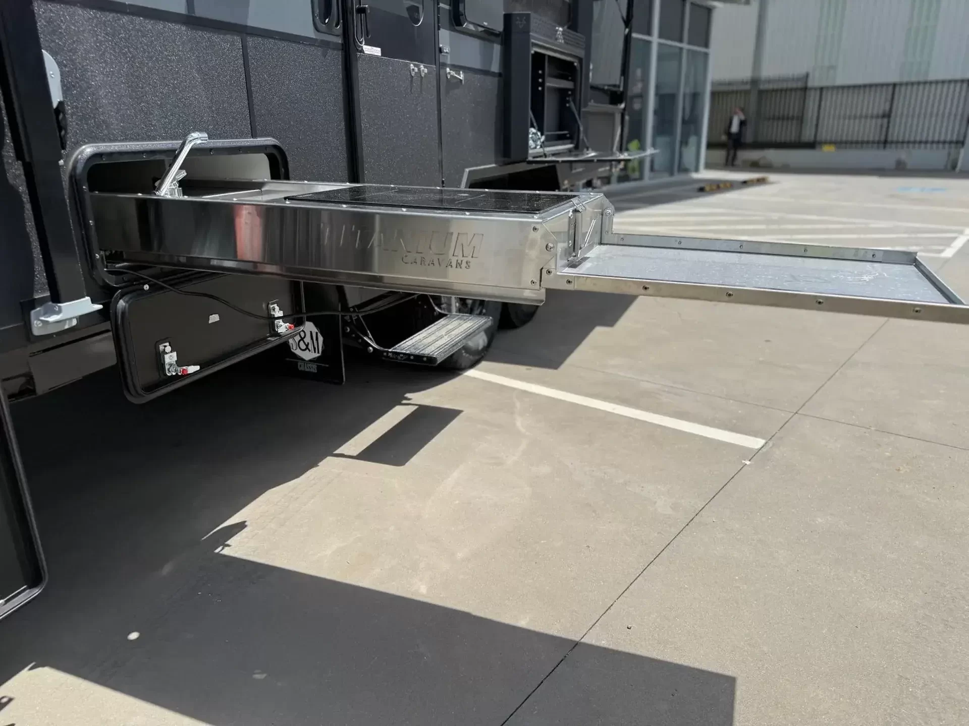 20'6 King Bed S4 Double Bunk Off Road Caravan