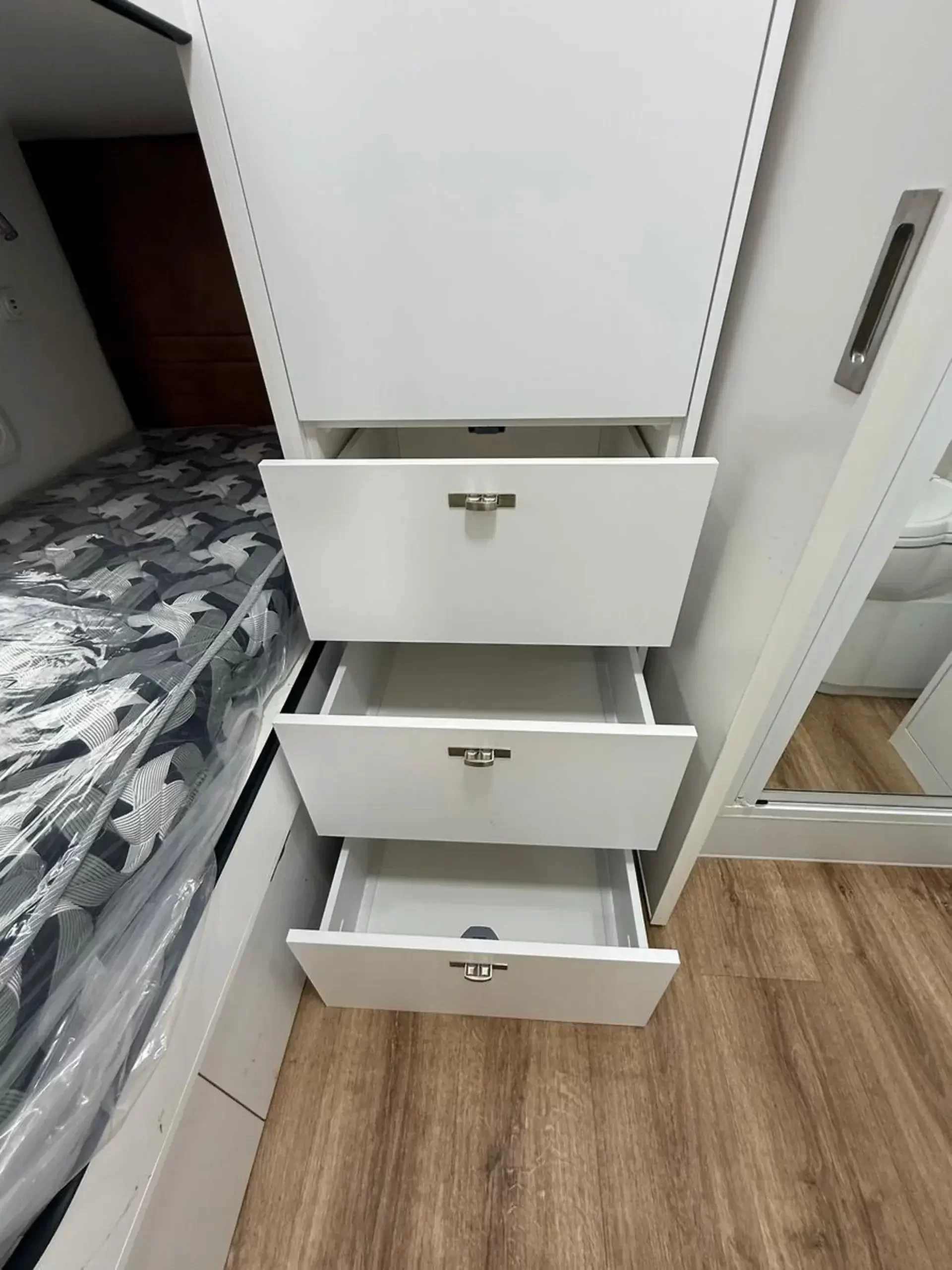 20'6 King Bed S4 Double Bunk Off Road Caravan