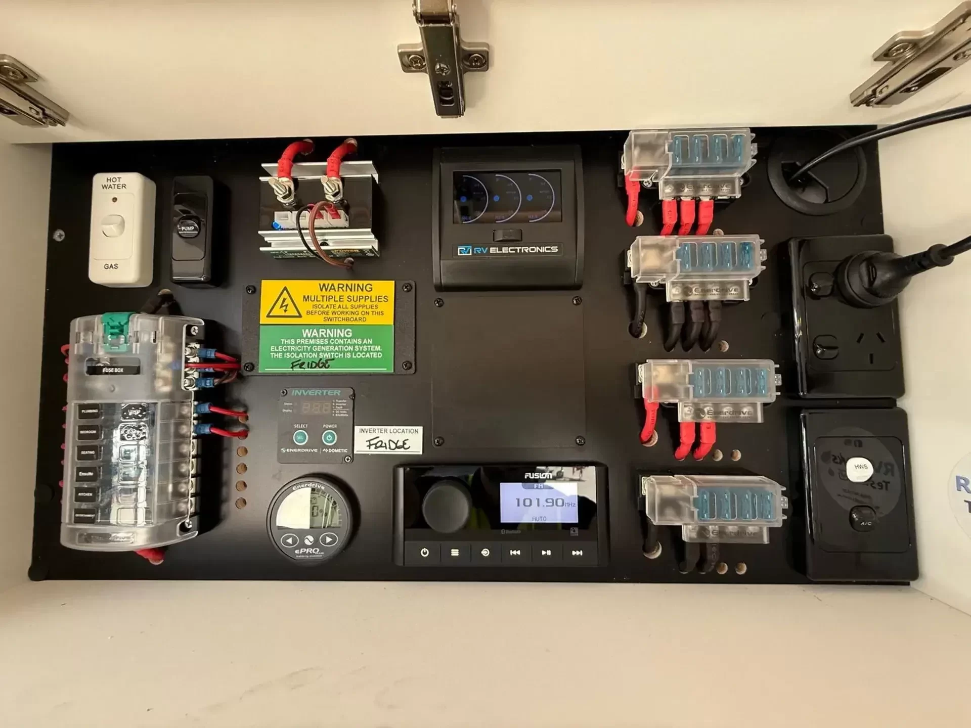 20'6 King Bed S4 Double Bunk Off Road Caravan