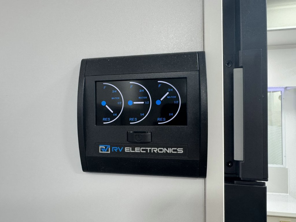 NEW 2025 SUPREME TERRITORY CARAVAN 1 AXLE