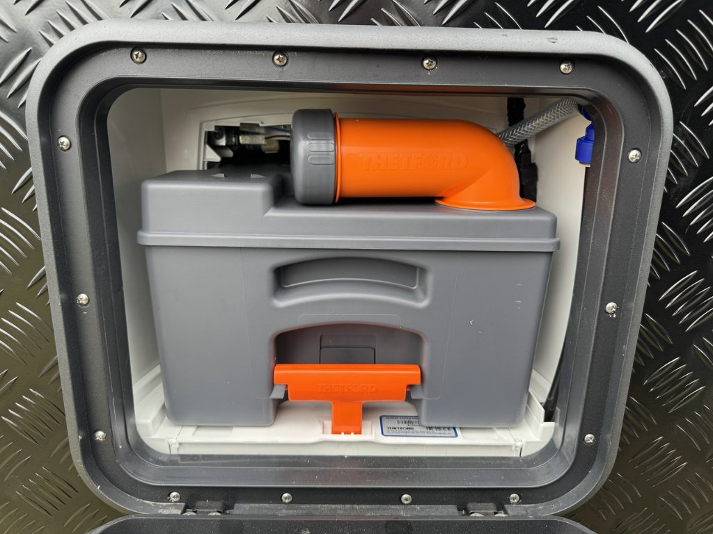 NEW 2025 SUPREME TERRITORY CARAVAN 1 AXLE