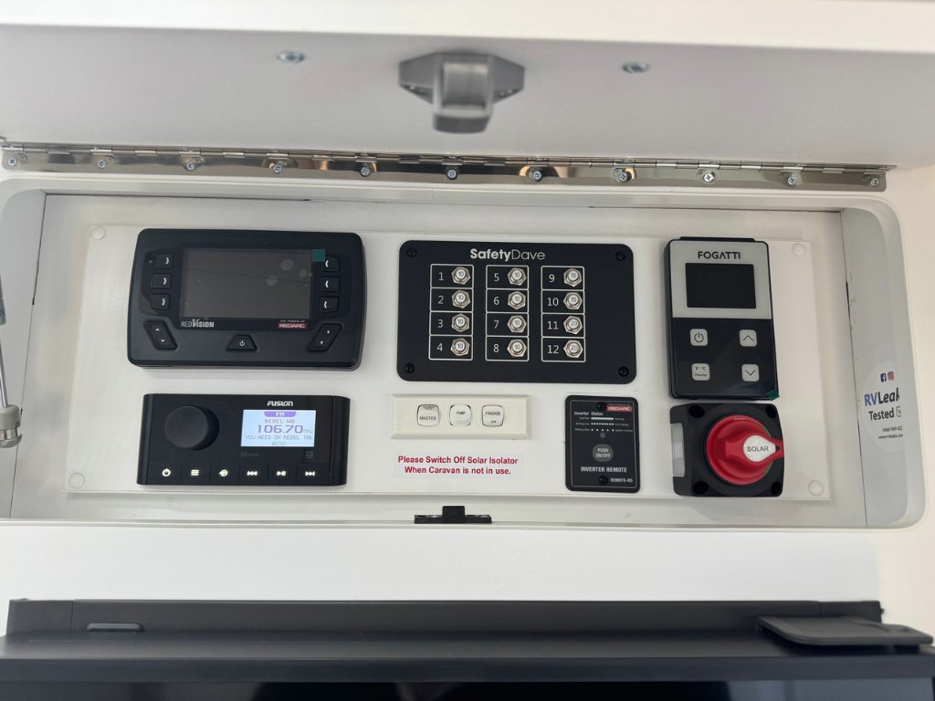 NEW 2025 SUPREME TERRITORY CARAVAN 2 AXLE