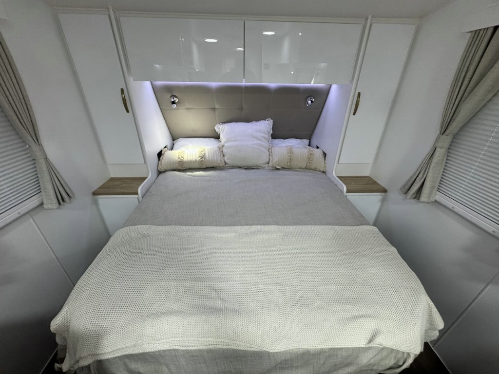 NEW 2025 SUPREME TERRITORY CARAVAN 1 AXLE