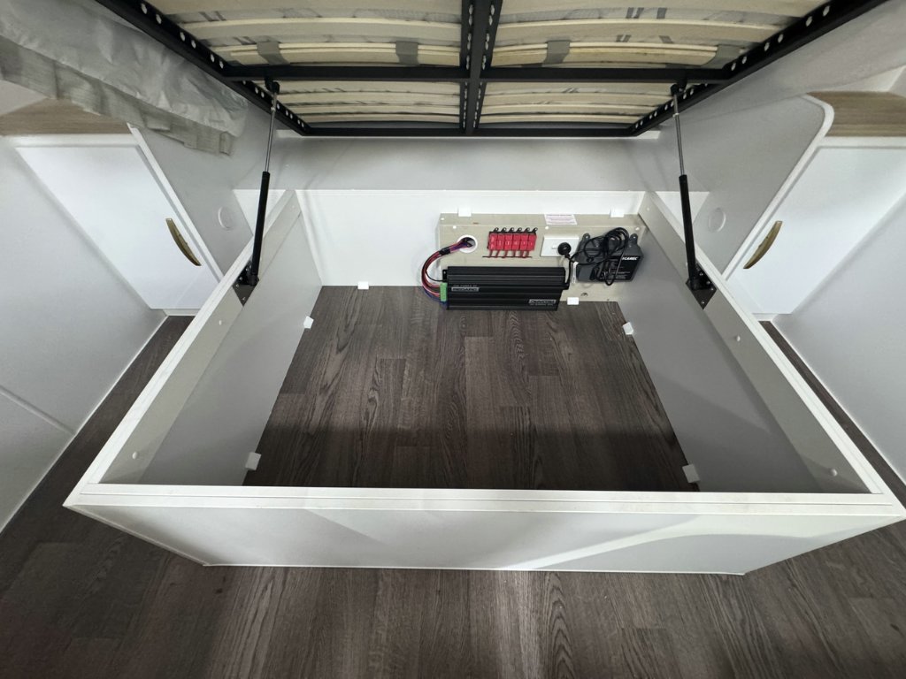 NEW 2025 SUPREME TERRITORY CARAVAN 1 AXLE