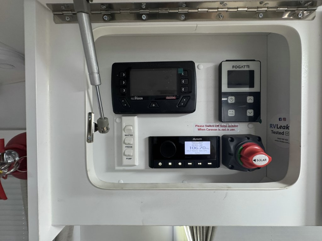 NEW 2025 SUPREME TERRITORY CARAVAN 1 AXLE