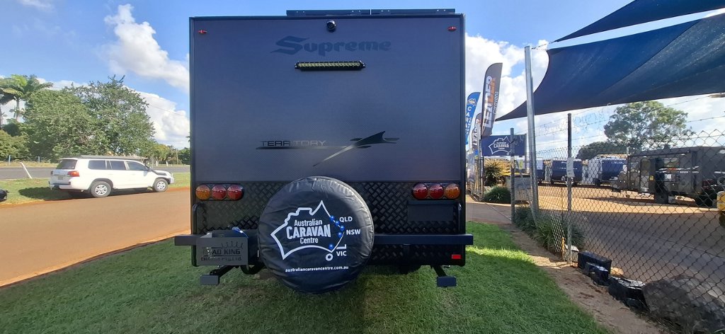 NEW 2025 SUPREME TERRITORY HYBRID CARAVAN 1 AXLE