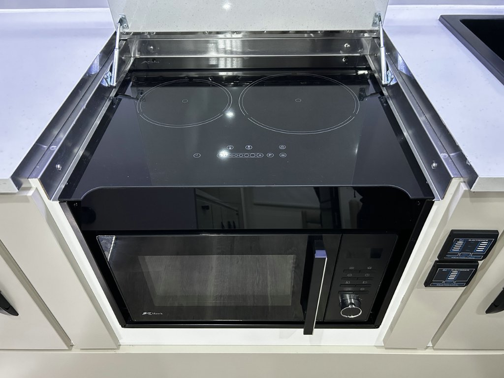 USED 2025 SUPREME SPIRIT OFFICE CARAVAN 2 AXLE