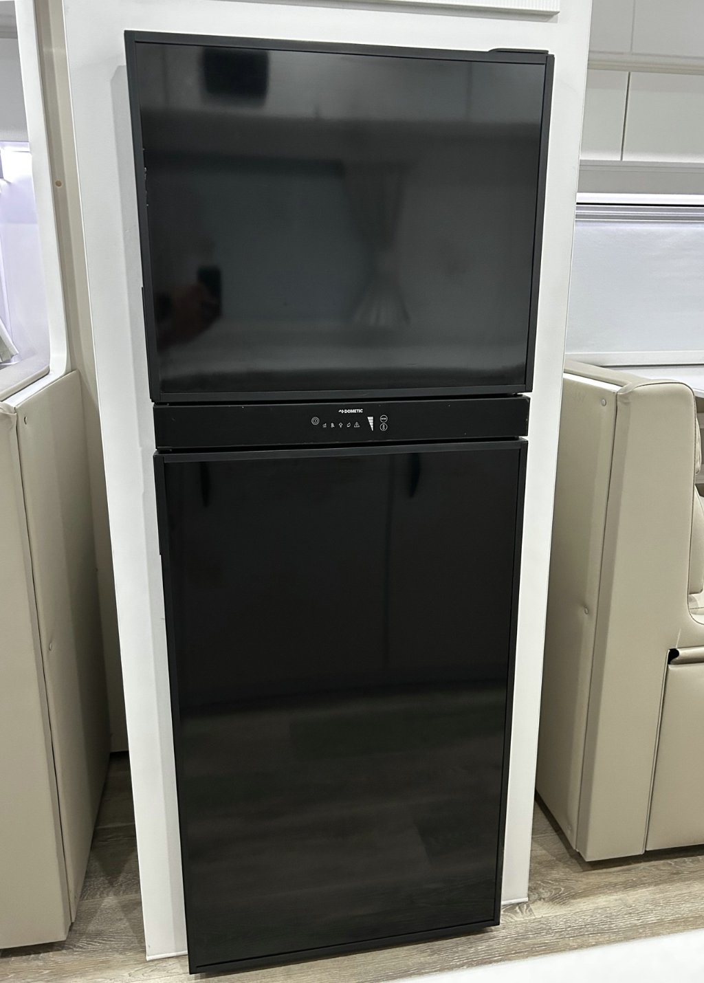 USED 2025 SUPREME SPIRIT OFFICE CARAVAN 2 AXLE