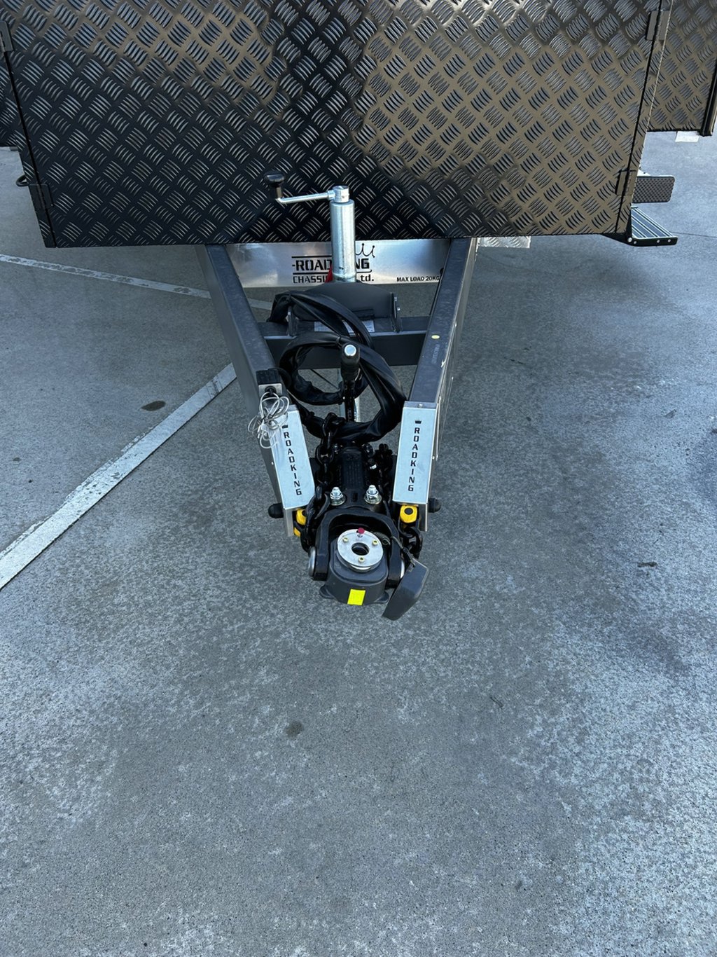 USED 2025 SUPREME SPIRIT OFFICE CARAVAN 2 AXLE