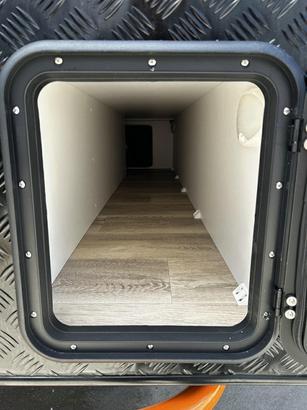 NEW 2025 LEADER CARAVANS XPEDITION CARAVAN 2 AXLE