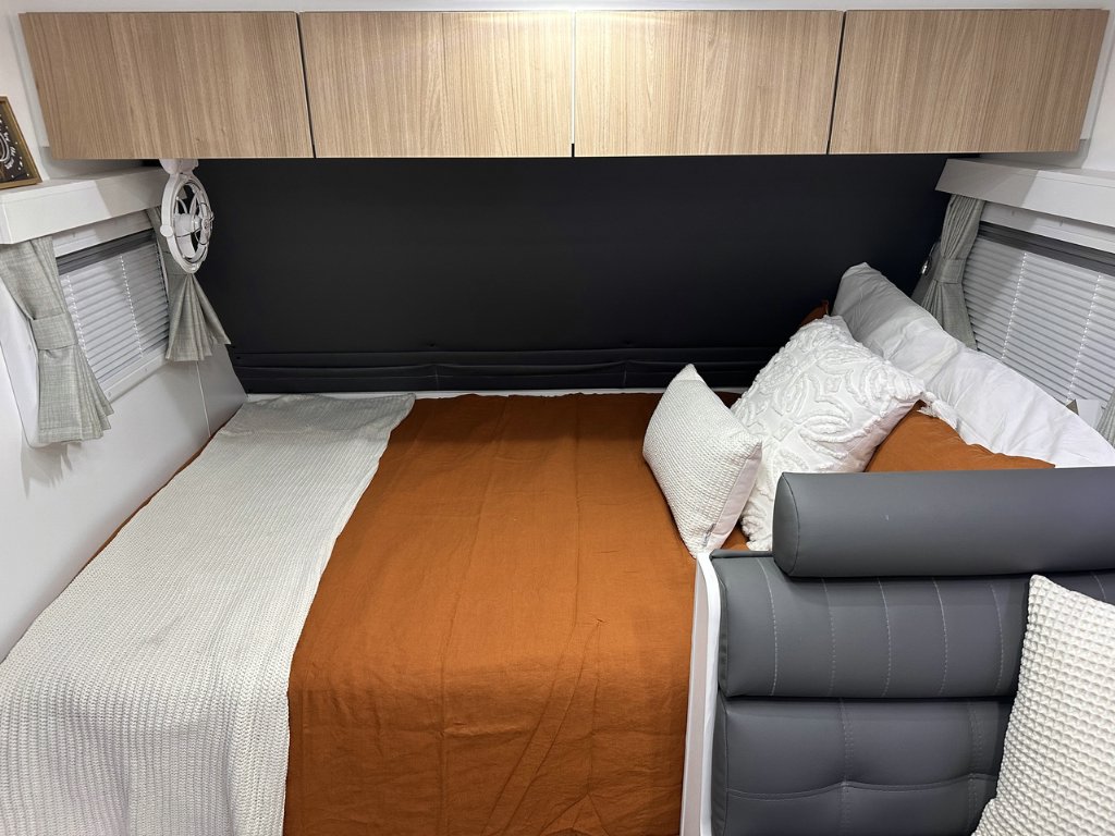 NEW 2025 LEADER CARAVANS XPEDITION CARAVAN 2 AXLE