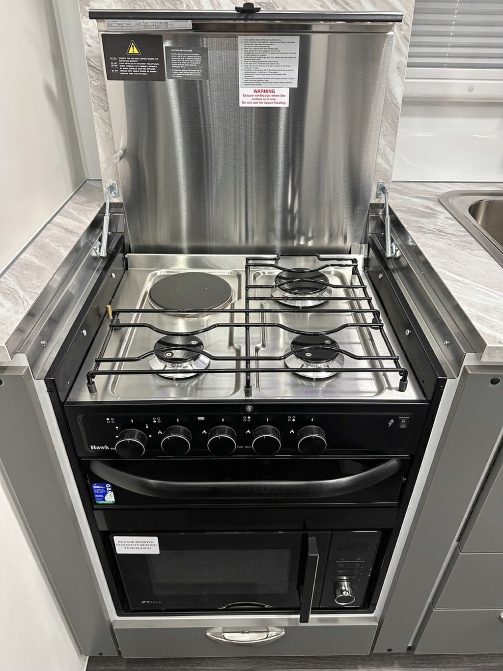 NEW 2025 SUPREME TERRITORY CARAVAN 1 AXLE