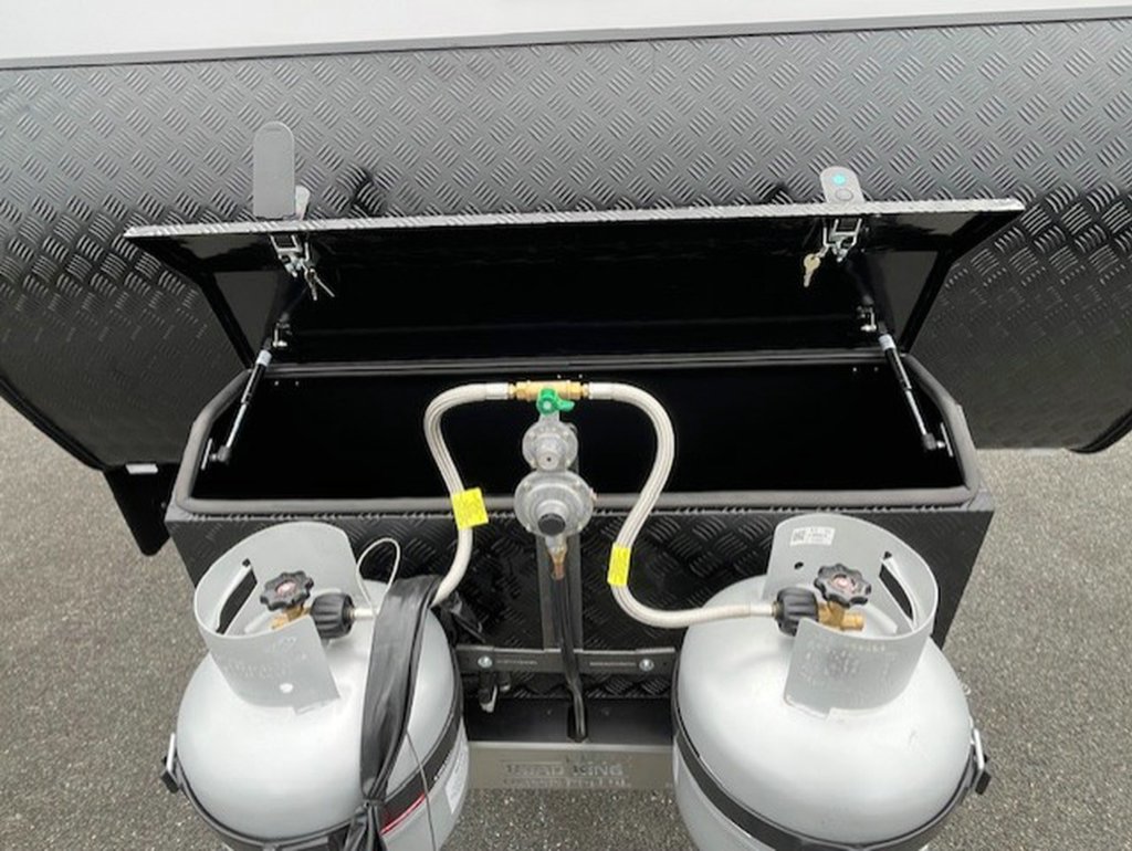 NEW 2025 SUPREME SPIRIT CARAVAN 2 AXLE