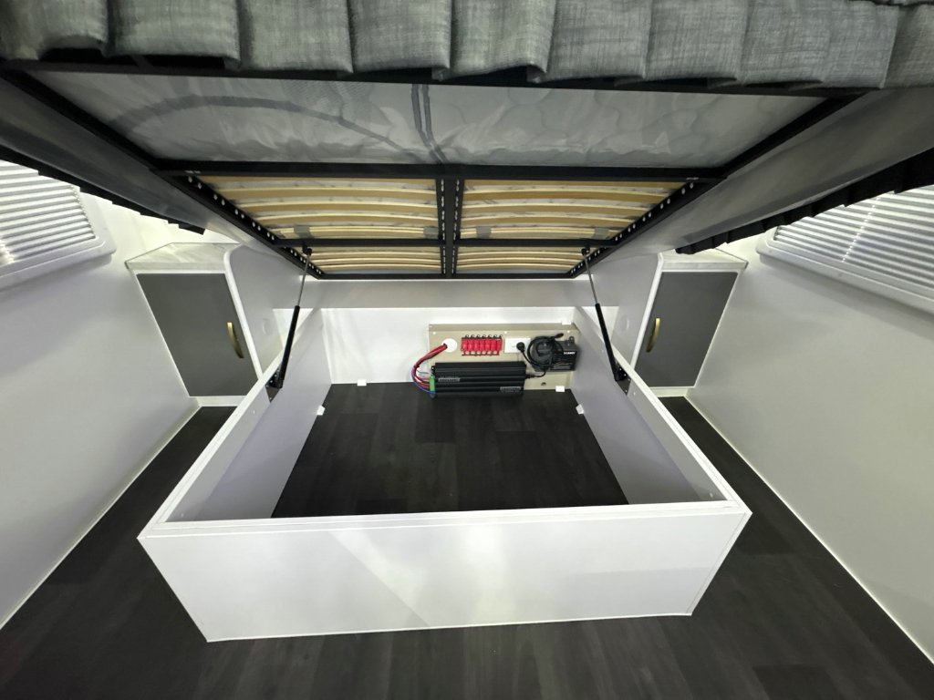 NEW 2025 LEADER CARAVANS GOLD LE CARAVAN 2 AXLE