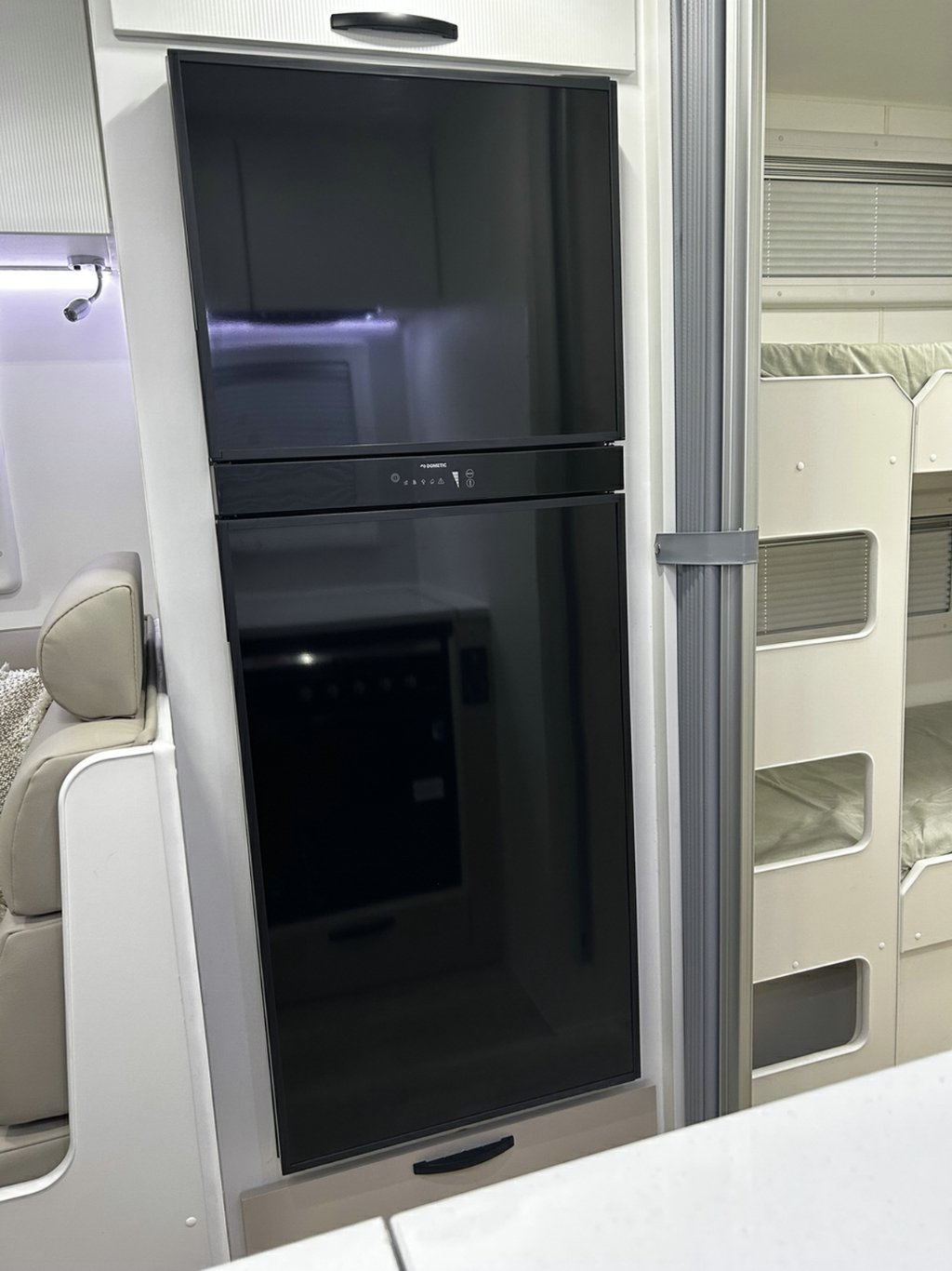 NEW 2025 LEADER CARAVANS GOLD LE CARAVAN 2 AXLE