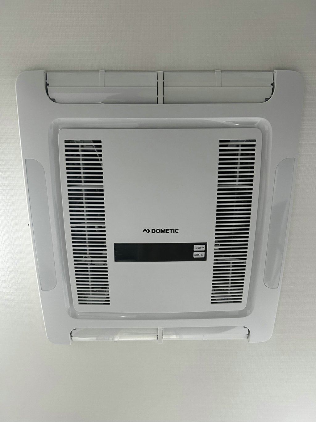 NEW 2025 LEADER CARAVANS GOLD LE CARAVAN 2 AXLE