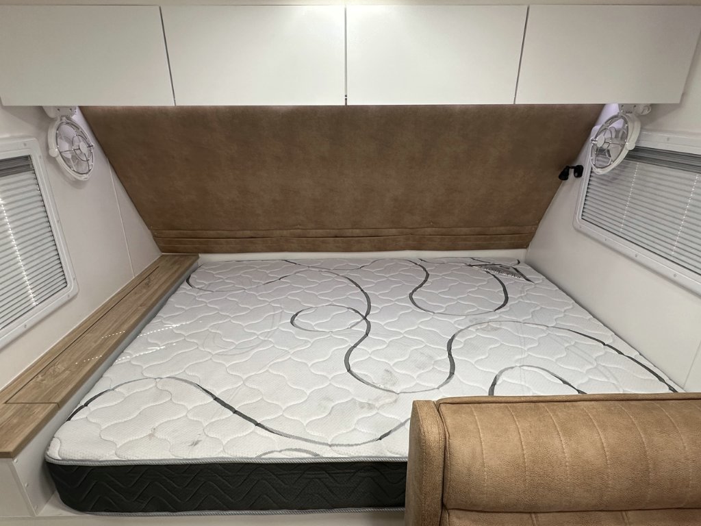 USED 2024 SUPREME TERRITORY X CARAVAN 2 AXLE