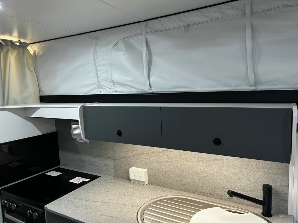 USED 2024 JAYCO STARCRAFT BUSH PACK CARAVAN 1 AXLE