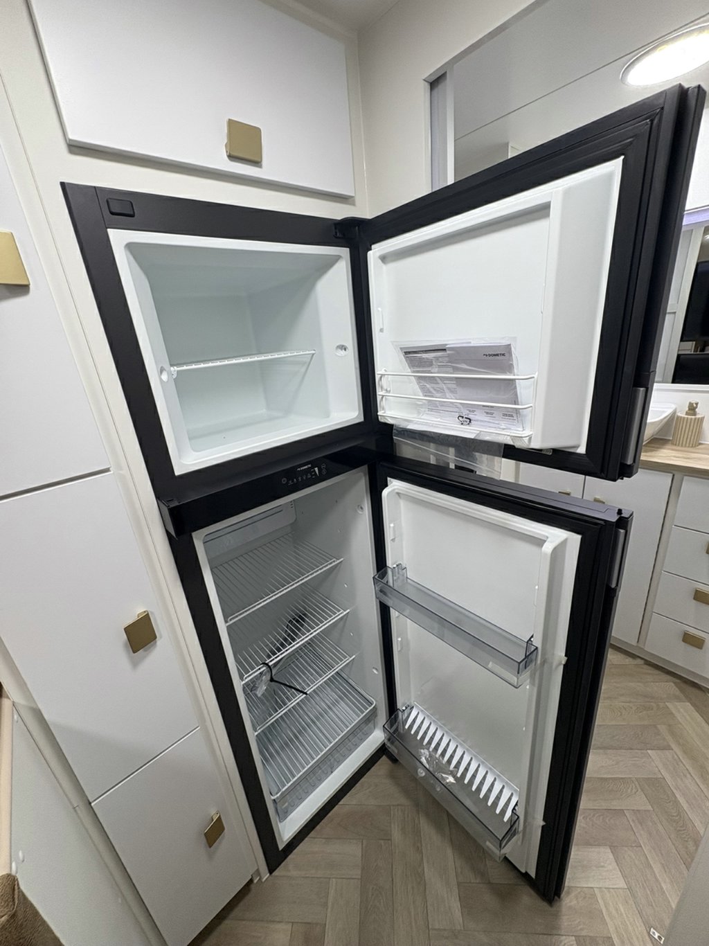 NEW 2025 SUPREME TERRITORY X CARAVAN 2 AXLE