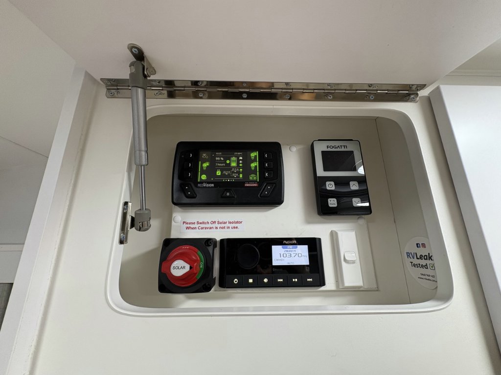 NEW 2025 SUPREME TERRITORY X CARAVAN 2 AXLE