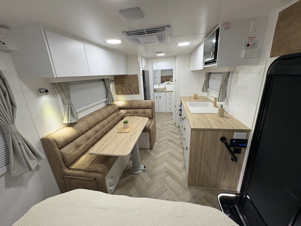 NEW 2025 SUPREME TERRITORY X CARAVAN 2 AXLE