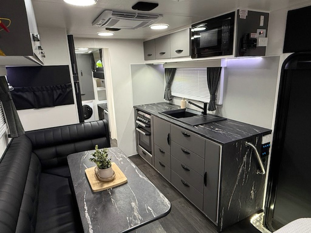 USED 2024 SUPREME TERRITORY X CARAVAN 2 AXLE