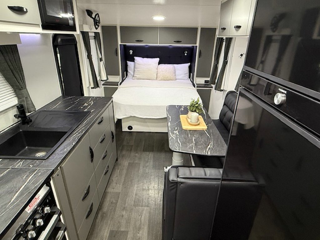 USED 2024 SUPREME TERRITORY X CARAVAN 2 AXLE