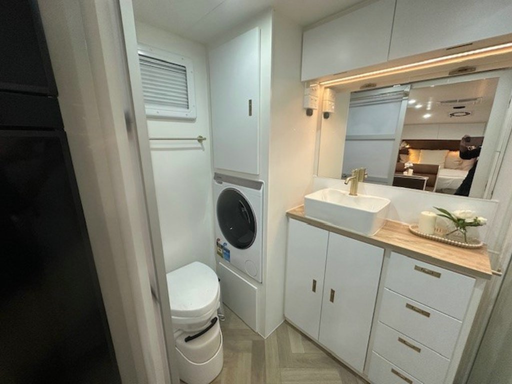 USED 2024 SUPREME TERRITORY X CARAVAN 2 AXLE