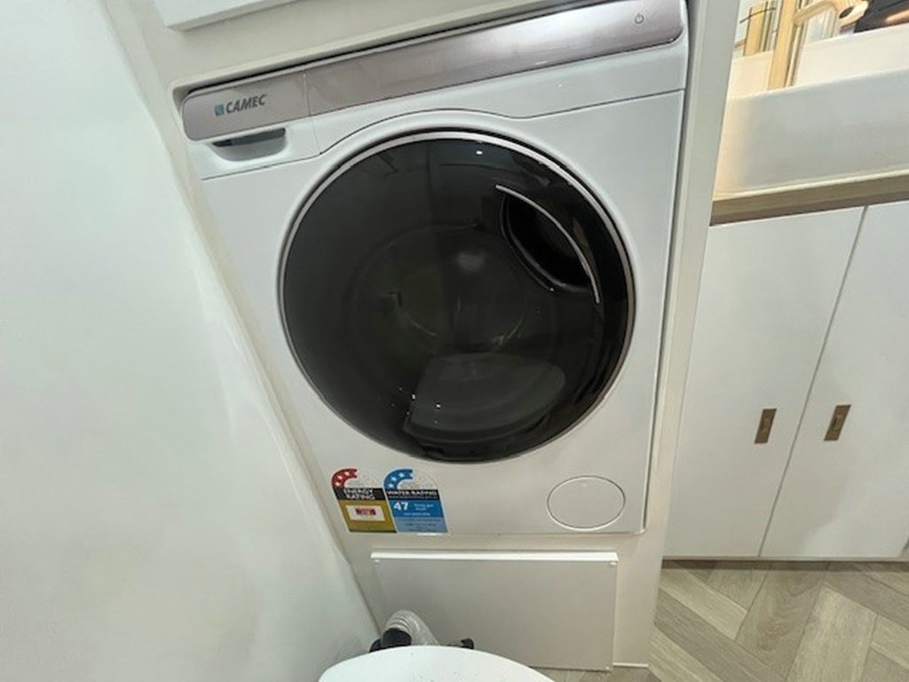 USED 2024 SUPREME TERRITORY X CARAVAN 2 AXLE